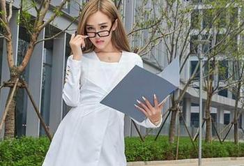 爱丝写真全集：单车与美丽碰撞，谁说不是个好主意？