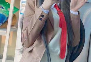 跟随AT鲨的镜头，探索舞蹈室里那份少女的原图魅力！