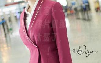 QingDouKe青豆客 – 一组Kiren_程程程的泳池写真，图片里那种阳光洒在水面的感觉，真的是太赞了，有点想去海滩了！