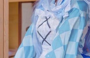 Sayako＿今年4岁大凤梦游——让你的壁纸跟着她一起飞！