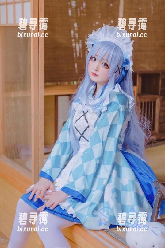 Sayako＿今年4岁大凤梦游——让你的壁纸跟着她一起飞！