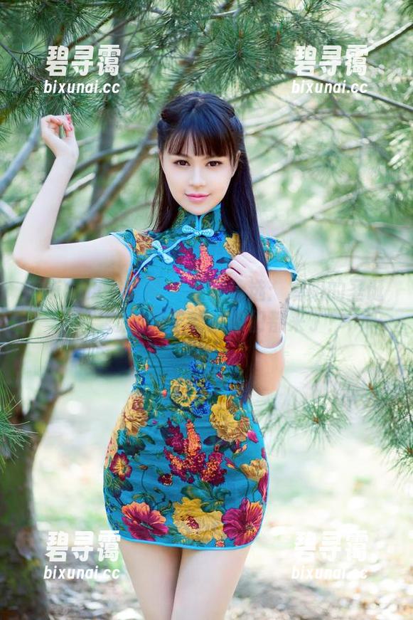 TuiGirl推女郎 - 图库精选：易阳的圣诞节，想当兔子的姑娘们都来了！