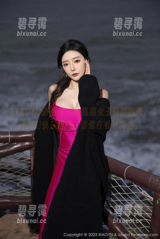 XIAOYU语画界 - 何嘉颖女王最新图集，网友们快来围观！仿佛在看时尚秀。