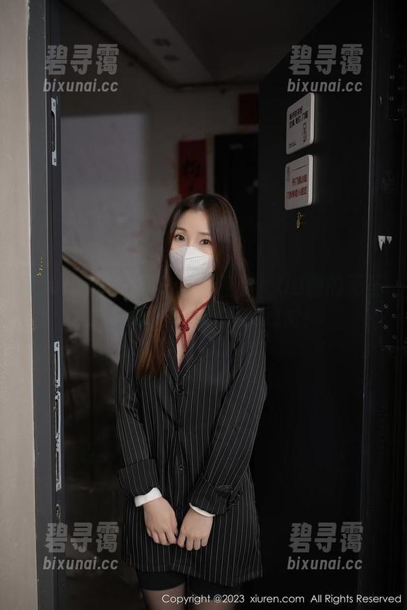 Xiuren秀人网-UU酱 Xiuren秀人网 - 原图直击:UU酱的无圣光少女,爱不释手的感觉!