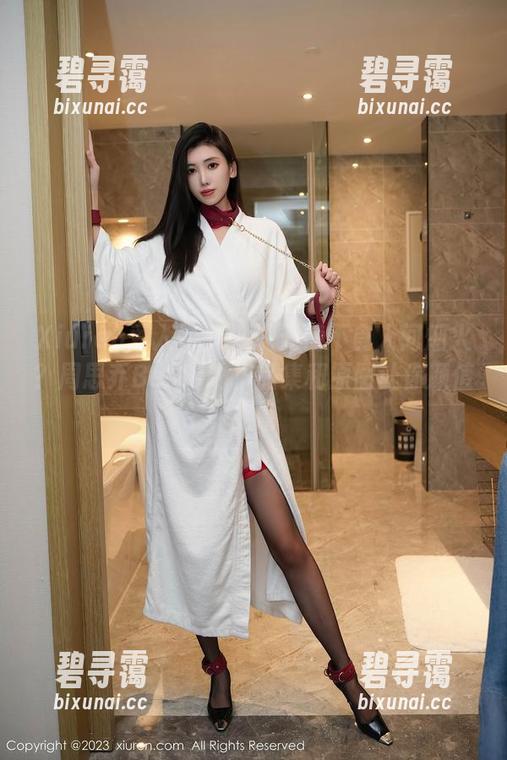 Xiuren秀人网 - 谁说天使不食人间烟火？周思乔Betty的作品集和原图让你颜值崩塌