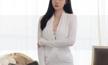 Xiuren秀人网 – 黑丝合集：谢小蒽的姿态真是让人捉摸不透，神秘又诱人