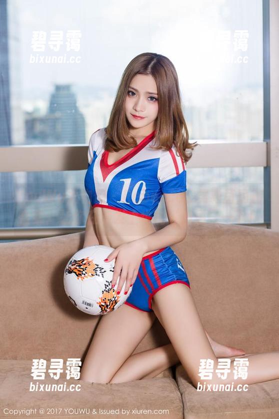 YouWu尤物馆 - Rebecca_吴颖茵瑜伽合集：让你在沙发上也能‘伸展’一下！