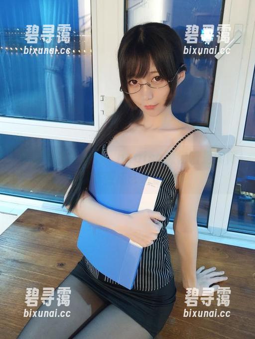 镂空作品大揭秘：nagisa魔物喵是如何让猫咪变成艺术品的？