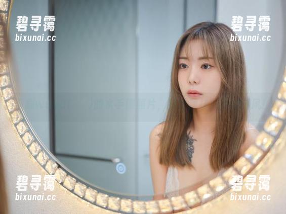 下载wuyo(우요)的水手服照片，感受那抹温暖的海风！