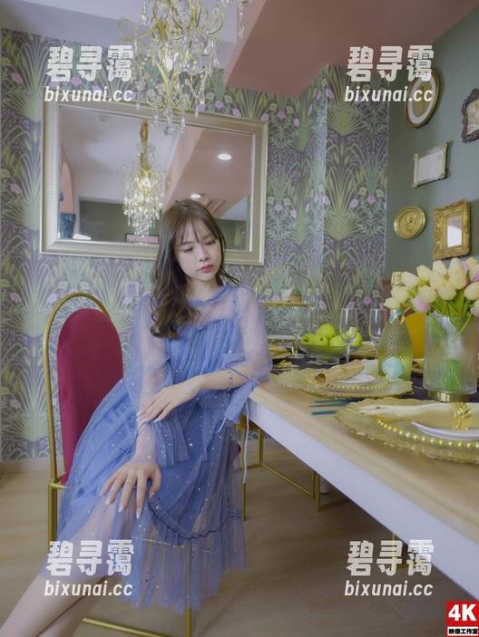 丽柜 - 清纯与诱惑的边缘：琳达写真集带你探索另一面！