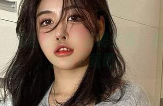 微密圈 – 浴缸里的于芷晴全集：水花四溅，快来下载吧！