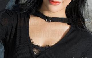 克拉女神 – 海边的慕菲作品：每一帧都是心动的瞬间