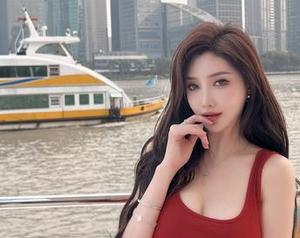 微密圈 – 当周妍希遇上棉袜：一个写真作品的穿搭幻想
