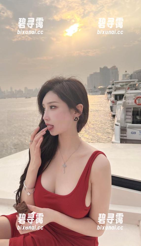 微密圈 - 周妍希的最新高清在线剧集：剧情好到想一刷再刷！