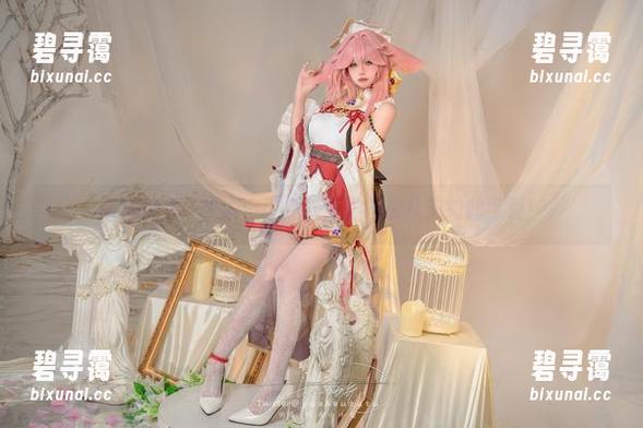 精选美图：咬人小小兔，女王气质从未如此可爱！