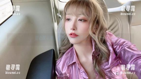 甜心啾小妍，图包里的阳光洒满了我的心！