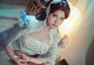 在下萝莉控ii的居家写真集：让你的家居服也能走上时尚秀场！