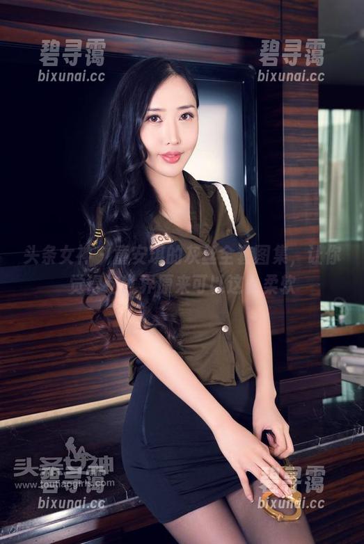 头条女神 - 童安琪的灰丝全套图集，让你觉得这世界原来可以这么柔软