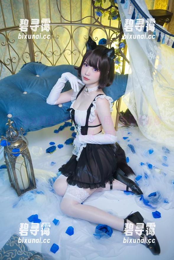 图包大放送：妖少you1用职业装告诉你，工作也可以‘萌’！
