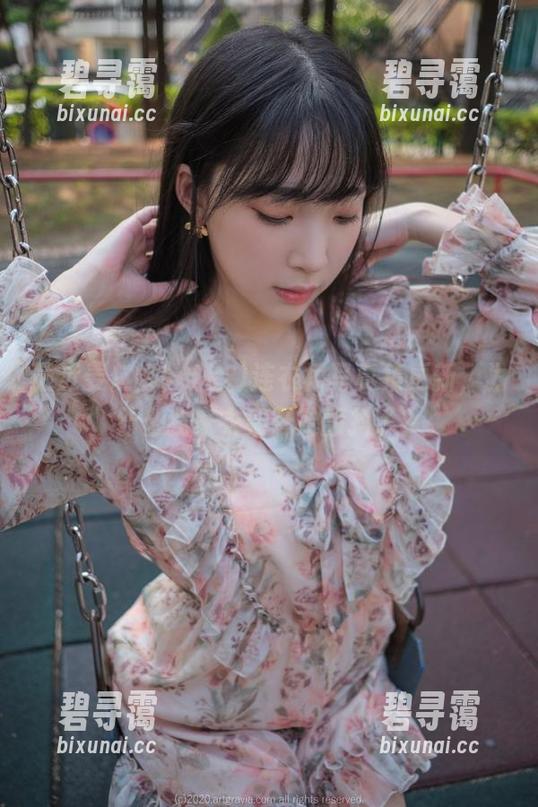 最近姜仁卿(강인경)连衣裙写真集更新，为什么我家衣架开始颤抖了？