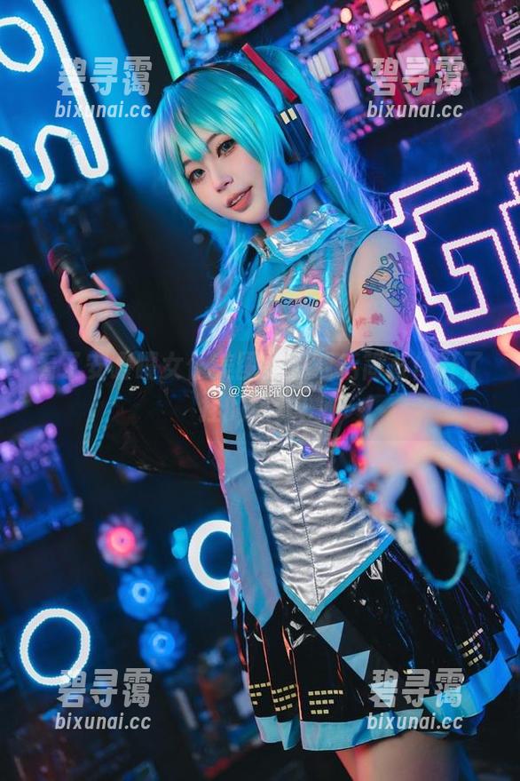 看了安曜曜女仆美图，下载后简直像开了挂的感觉！