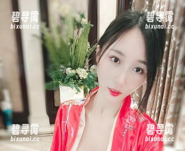 小玉吃果冻 微密圈 - 谁还需要其他福利?小玉吃果冻的cd大图集来了,快来舔屏!