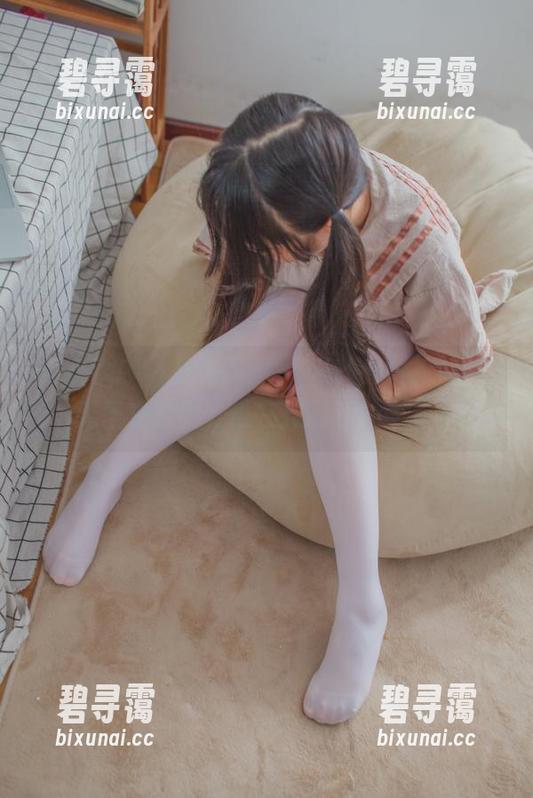 少女秩序 - 从头到脚，晞可连体衣的隐秘无圣光套图，谁在控制我的手指？