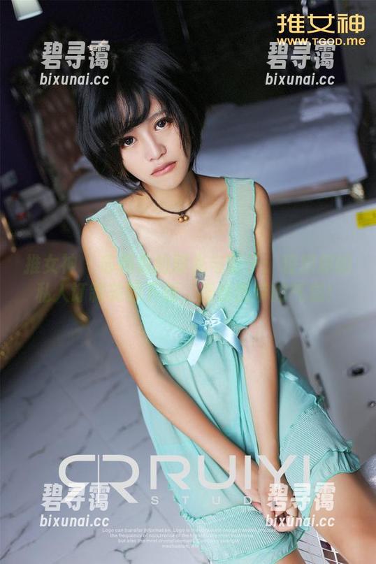 推女神 - 苏梅岛的阳光与影子：程彤颜的私人订制美图下载，感受热带的气息！