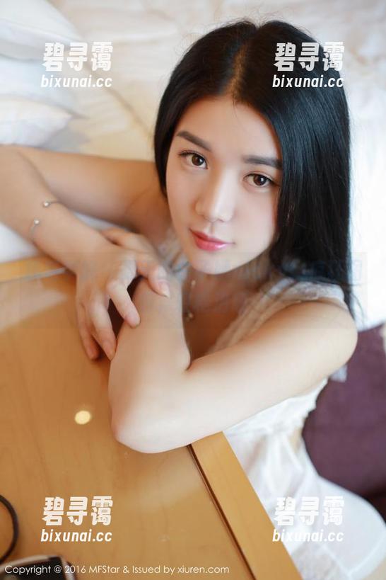 模范学院 - 夏天的白子嫣nicky：疯狂图包，轻松治愈