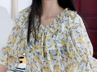 物恋传媒 – 在“岚岚”修女的全套原图里，感受到了一种低调的叛逆，真让人心痒。