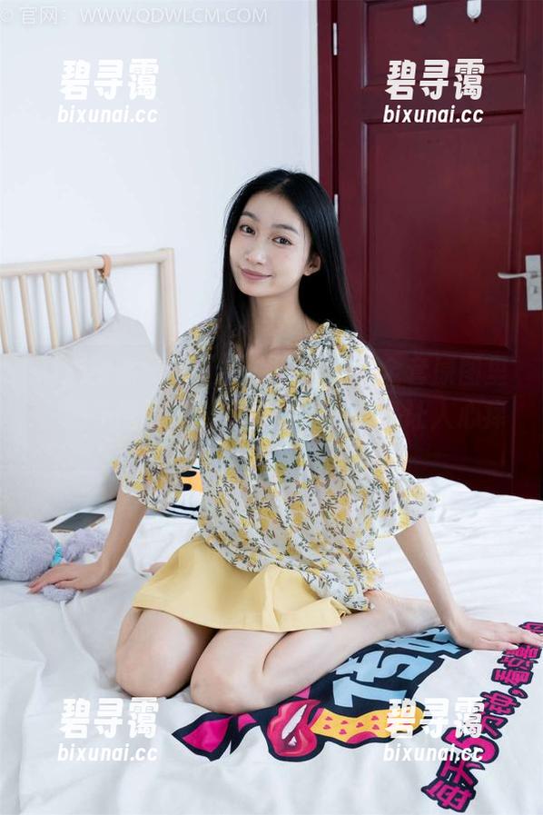 物恋传媒-岚岚 物恋传媒 - 在“岚岚”修女的全套原图里,感受到了一种低调的叛逆,真让人心痒。