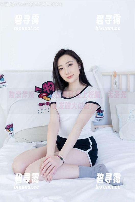物恋传媒-案例猫耳 物恋传媒 - 当案例猫耳遇上校服,无圣光套图引发的大讨论!