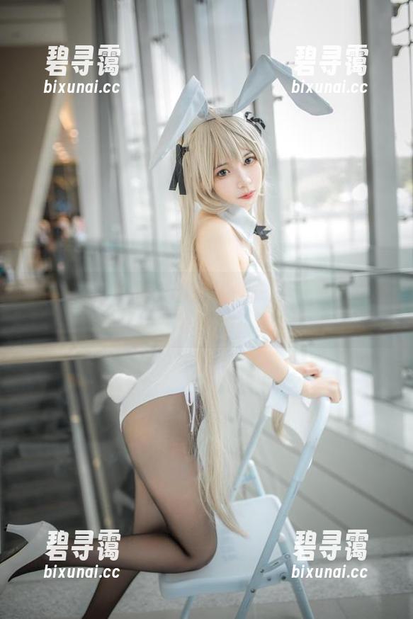 疯猫ss与锁链：被囚禁少女写真套图的灵魂对话