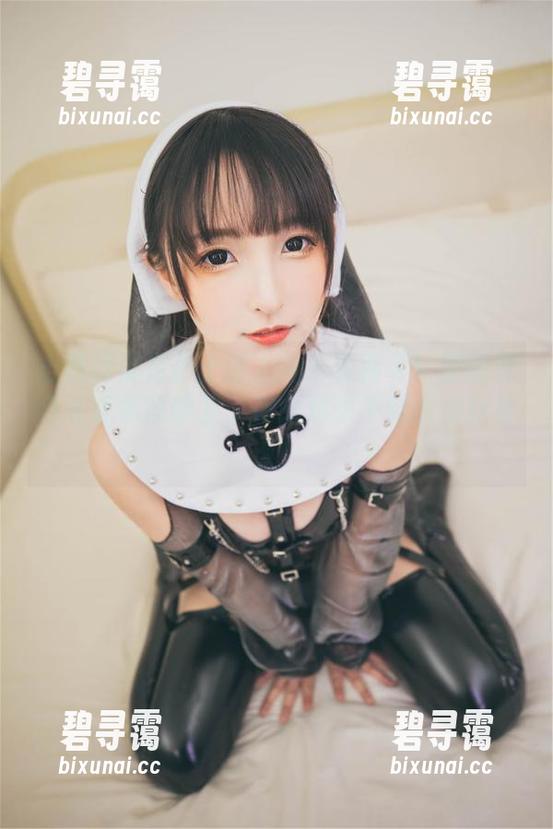 当透明黑白护士遇上神乐坂真冬！原图现身《无色哲学》，你绝对想不到的幽默看点！