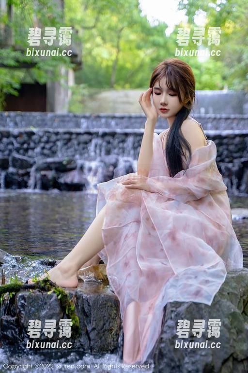 秀人网-杜viki 秀人网 - 破解和服魅力的图库秘籍!杜viki的独家资源大集结