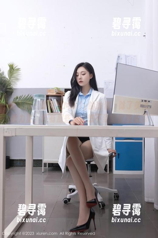 秀人网-顾楚楚Maily 秀人网 - 顾楚楚Maily的瑜伽,除了美丽和力量,还有那些你意想不到的套图资源!
