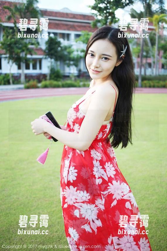 美媛馆 - 在无圣光的世界里，糯美子MINIbabe红裙让图片变成了梦幻游乐场！