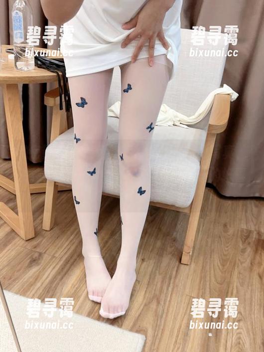 微密圈 - “胜利的小生活”的在线写真，清纯得让我有点想要再看一次，真的好喜欢！