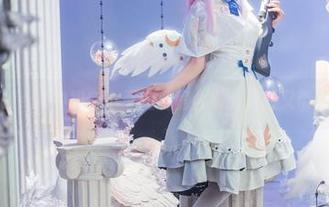艾西Aiwest的初音小恶魔私房合集：甜蜜又带点儿锋利