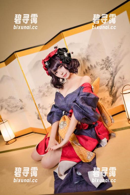 爱宕赛车服，菌烨tako那份无意识的岁月流露