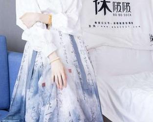袜啵啵 – 糯米的白丝：在线高清，诱惑与优雅的微妙平衡。