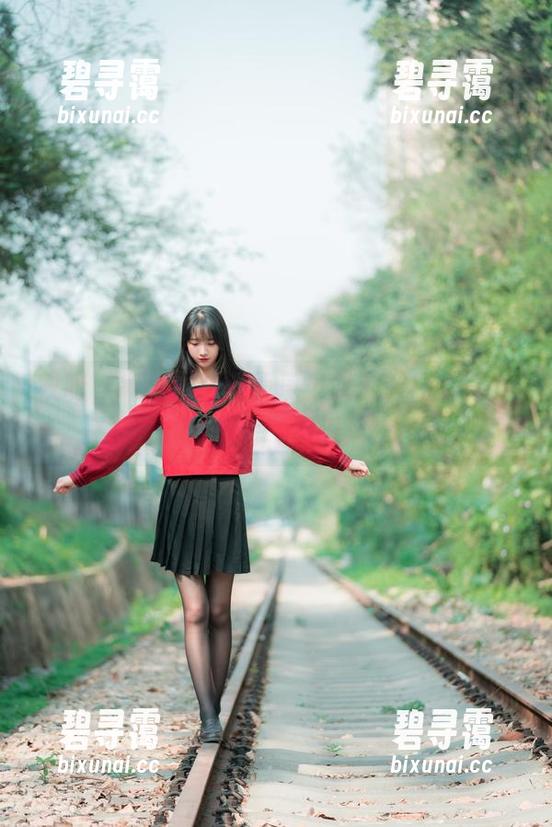 哎呀，高清原图！西瓜少女的蓝白女仆，让我想到了冰淇淋！