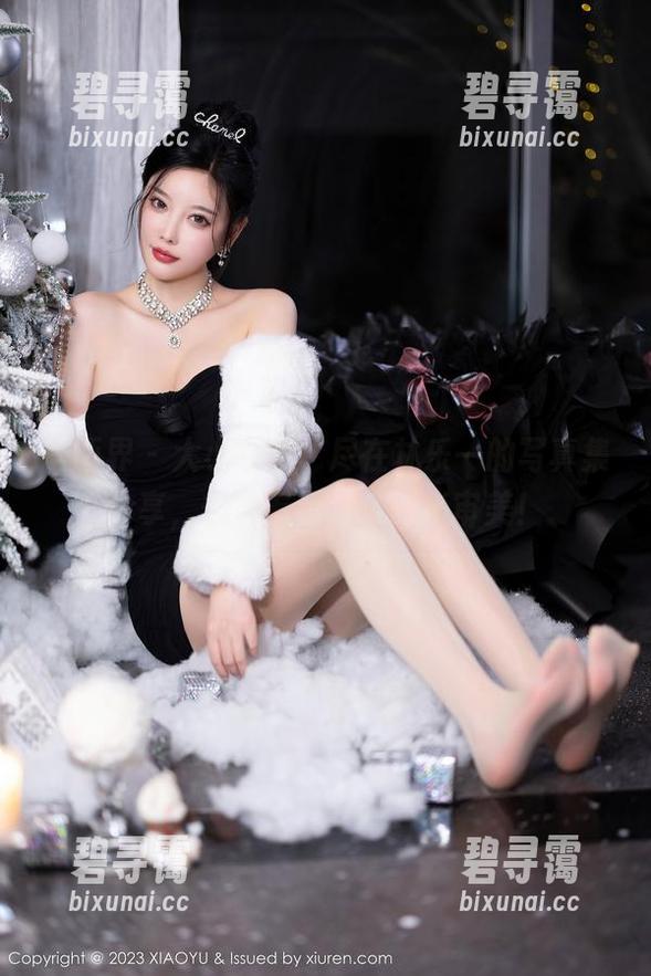 语画界 - 大小豹纹，尽在林乐一的写真集分享，快来看看这波时尚审美！