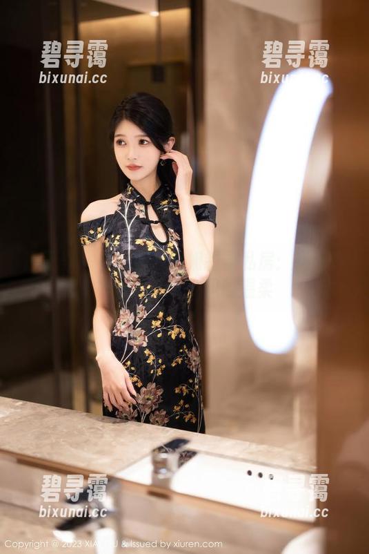 语画界-程程程 语画界 - 程程程的空姐制服私房:在图库中寻找那份少见的温柔