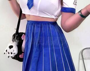 贝贝琪Becky在旅拍中发光发热，高清图片中的她到底有多绝？