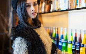 青豆客 – 这一组女友写真，娜依灵儿资源简直让人无法自拔！