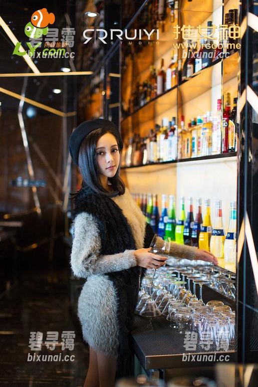 青豆客 - 这一组女友写真，娜依灵儿资源简直让人无法自拔！