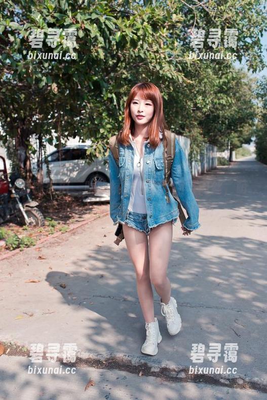 魔镜街拍 - 哈哈镜里的包臀裙与肉丝，萌宝儿撒下的商业广场精选图包！