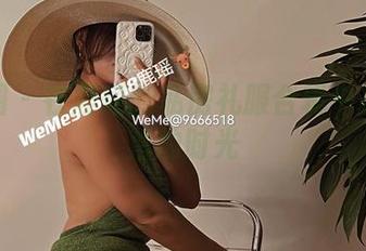 微密圈 – 在鹿瑶的私房礼服合辑中找寻失落的时光